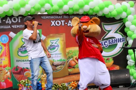 HOT-DOG COOKING CONTEST IN KOSTANAY