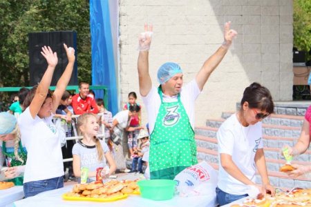 HOT-DOG COOKING CONTEST IN AKTOBE