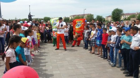 «Евразиан Фудс Корпорэйшн» Холдингі жас отандастарды  халықаралық балалар қорғау күнімен  құттықтады