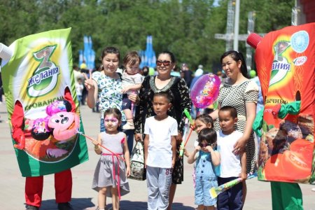 «Евразиан Фудс Корпорэйшн» Холдингі жас отандастарды  халықаралық балалар қорғау күнімен  құттықтады