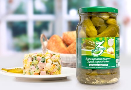 Latest offer “3 Zhelaniya” brand pickled cucumbers!